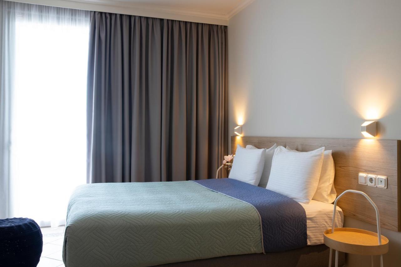 Zefyros Sea View 3*
